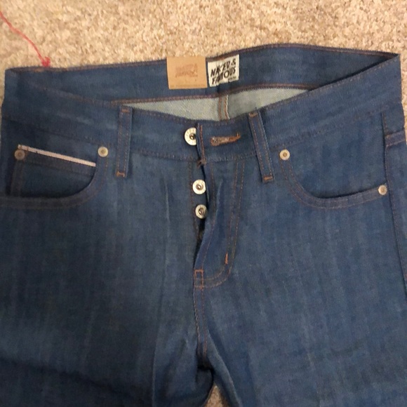 Jeans - Picture 2 of 4